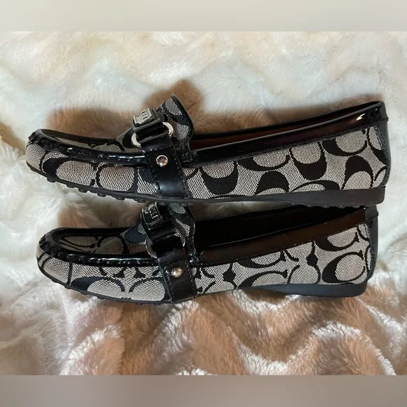 Coach Felicia signature canvas loafers size 6 1/2 - Picture 4 of 7